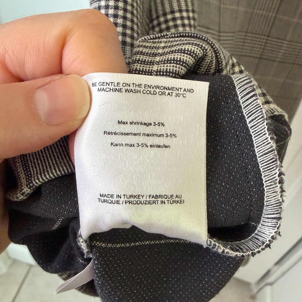 Ganni Garvey Gray Plaid Mini Dress Size 38/6 Scoop Neck Exposed Back Zip Shift - Picture 7 of 7